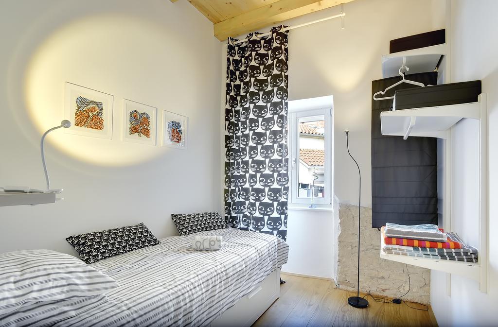 Apartamento Art Kuca Cvajner Pula Habitación foto